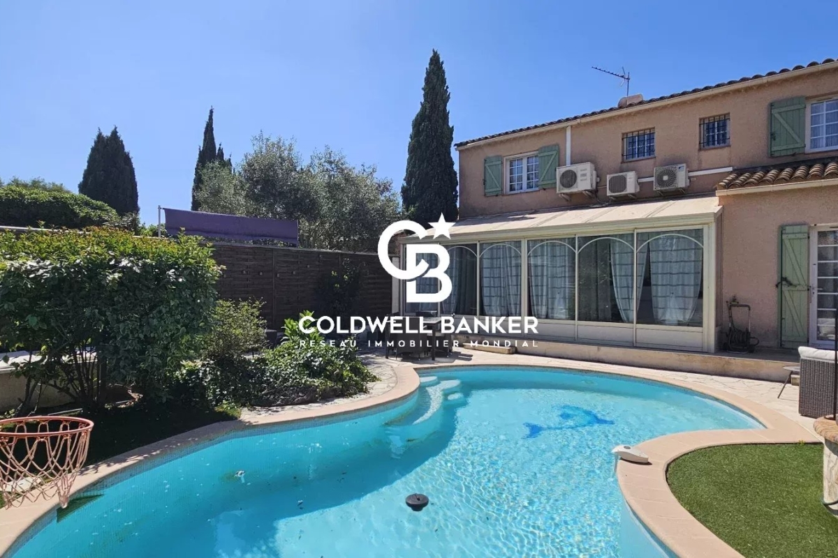 Maison de luxe à vendre à Fréjus, 515 000 €, Photo 3