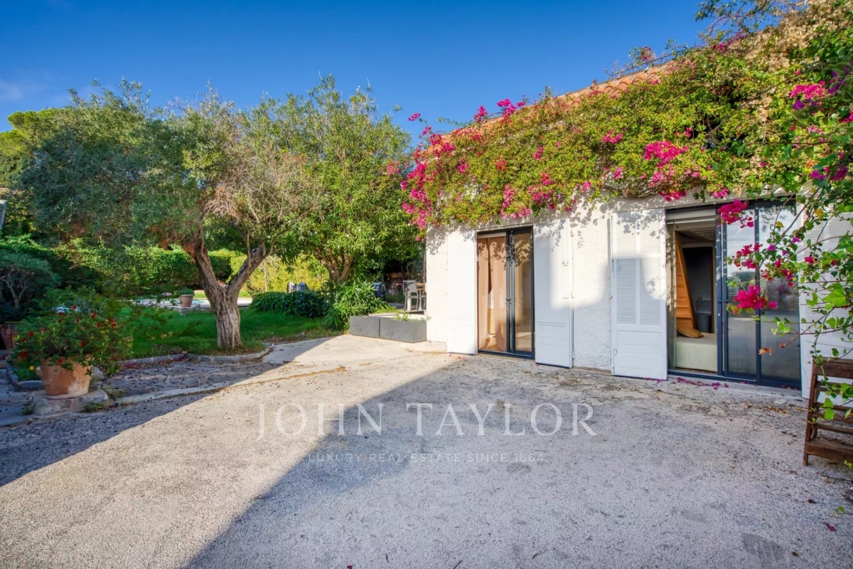 Luxury House for sale in Carqueiranne, 2 500 000 €, Photo 4