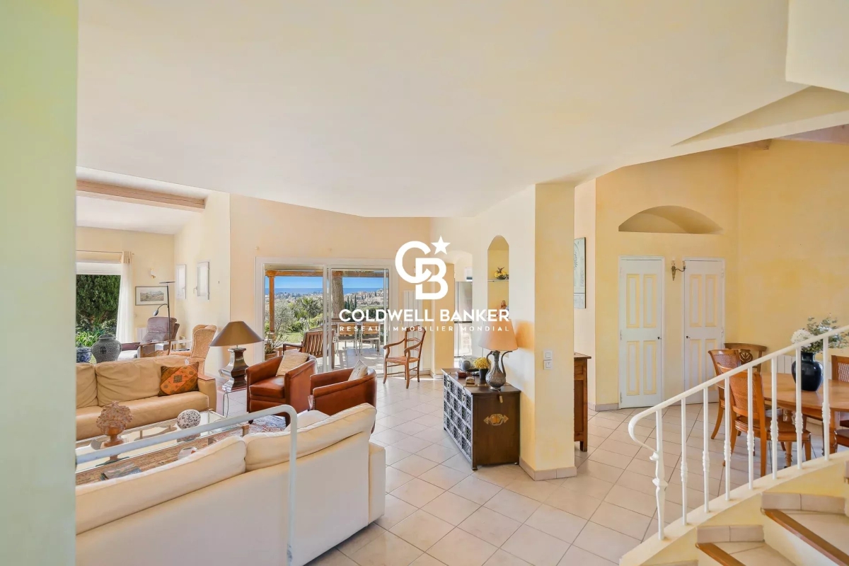 Maison de luxe à vendre à Carqueiranne, 1 595 000 €, Photo 7