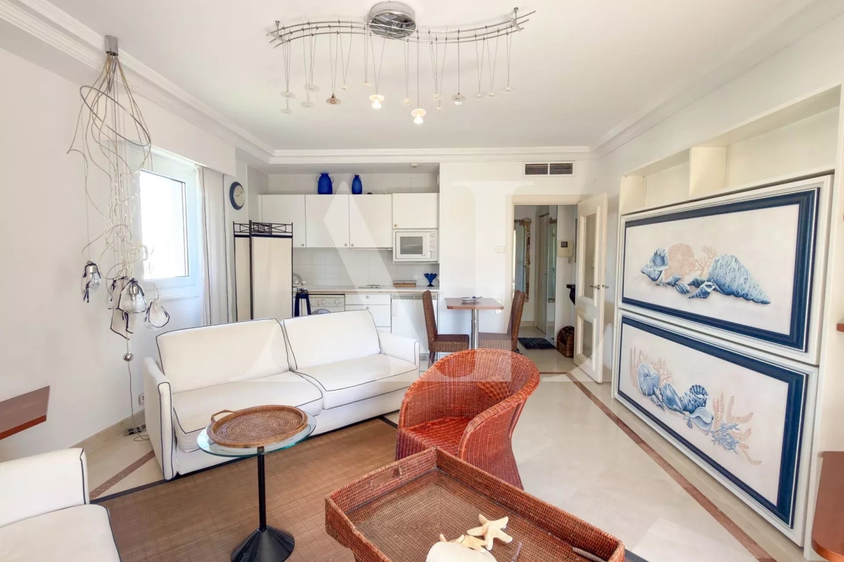 Appartement de luxe à vendre à Le Golfe Juan, 260 000 €, Photo 4