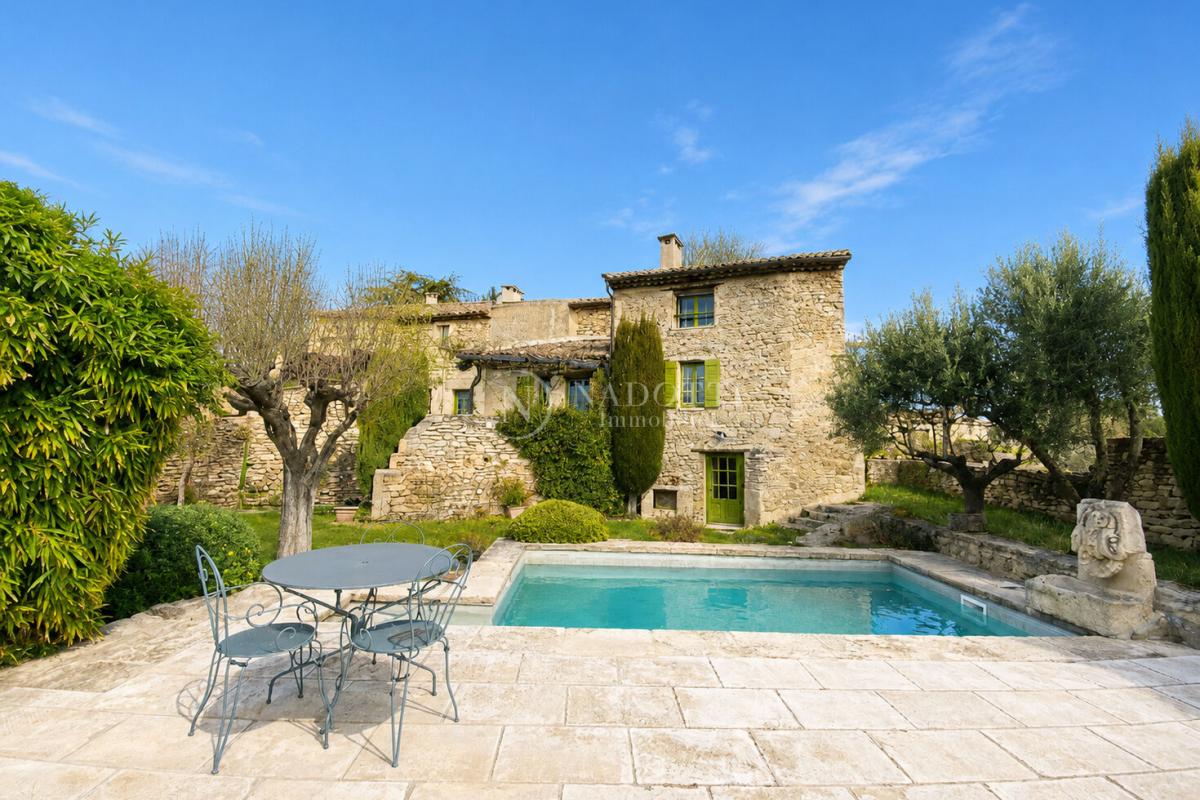 Maison de luxe à vendre à Gordes, 995 000 €, Photo 1