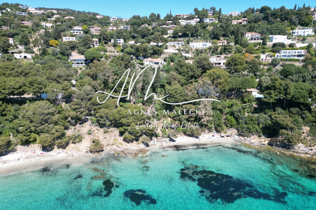 Maison de luxe à vendre à Le Lavandou, 740 000 €, Photo 1