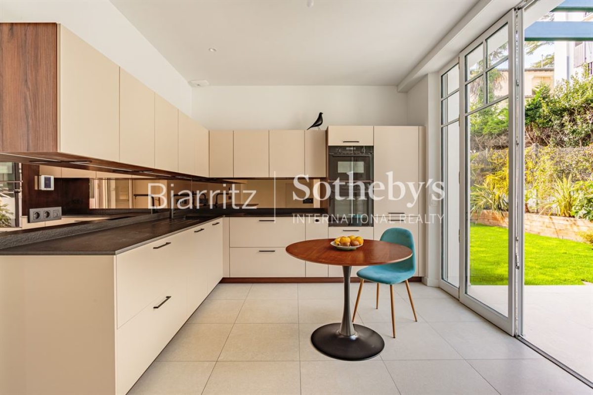 Luxury House for sale in Biarritz, 2 990 000 €, Photo 2
