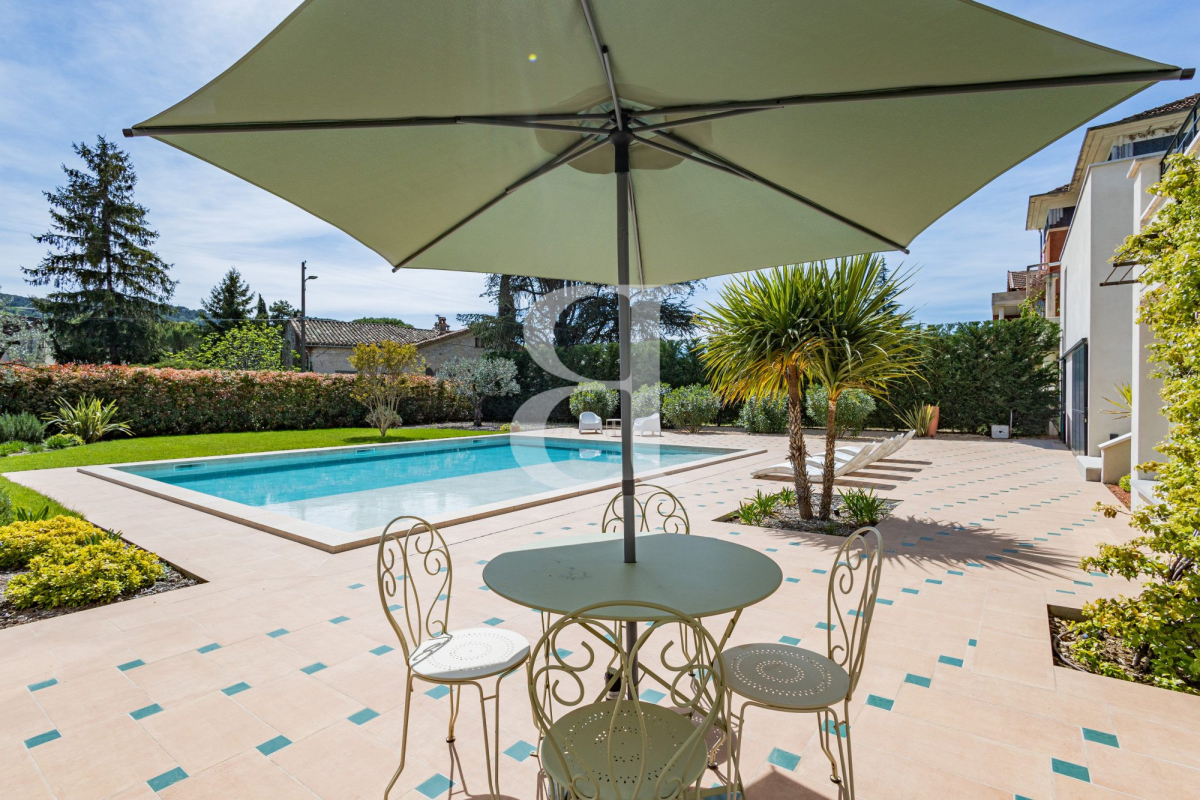 Maison de luxe à vendre à Vaison-la-Romaine, 1 280 000 €, Photo 2