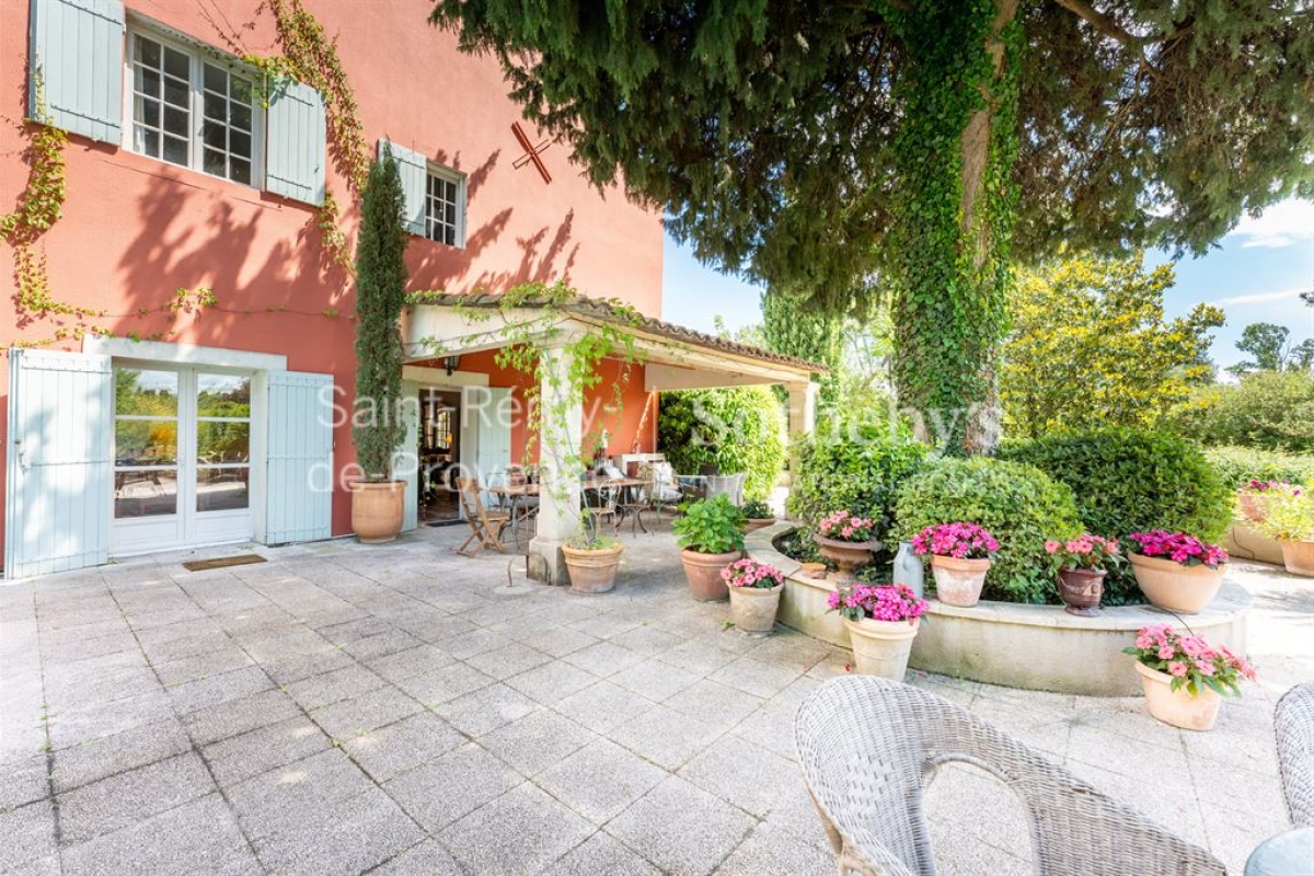 Maison de luxe à vendre à Maillane, 1 295 000 €, Photo 3