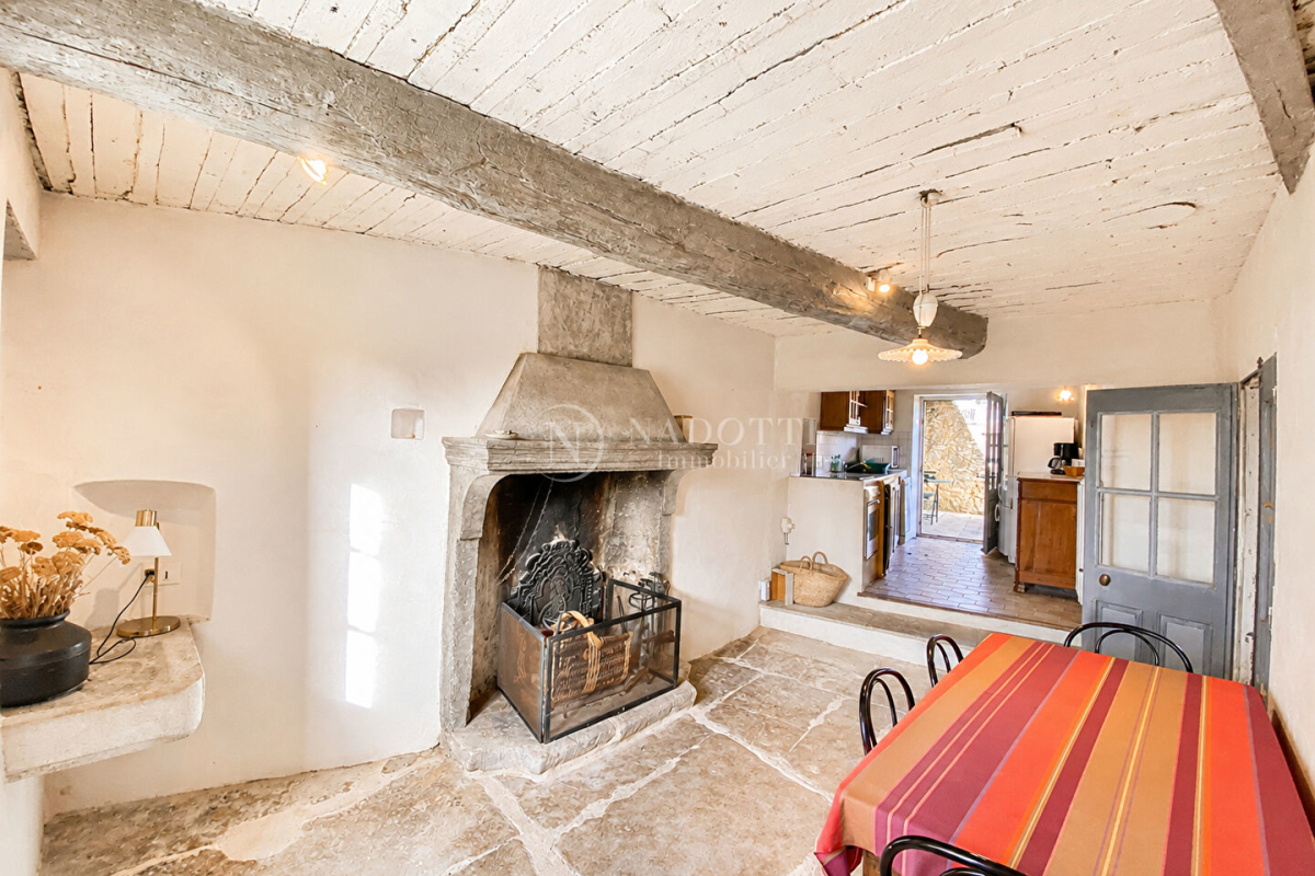 Maison de luxe à vendre à Gordes, 995 000 €, Photo 4