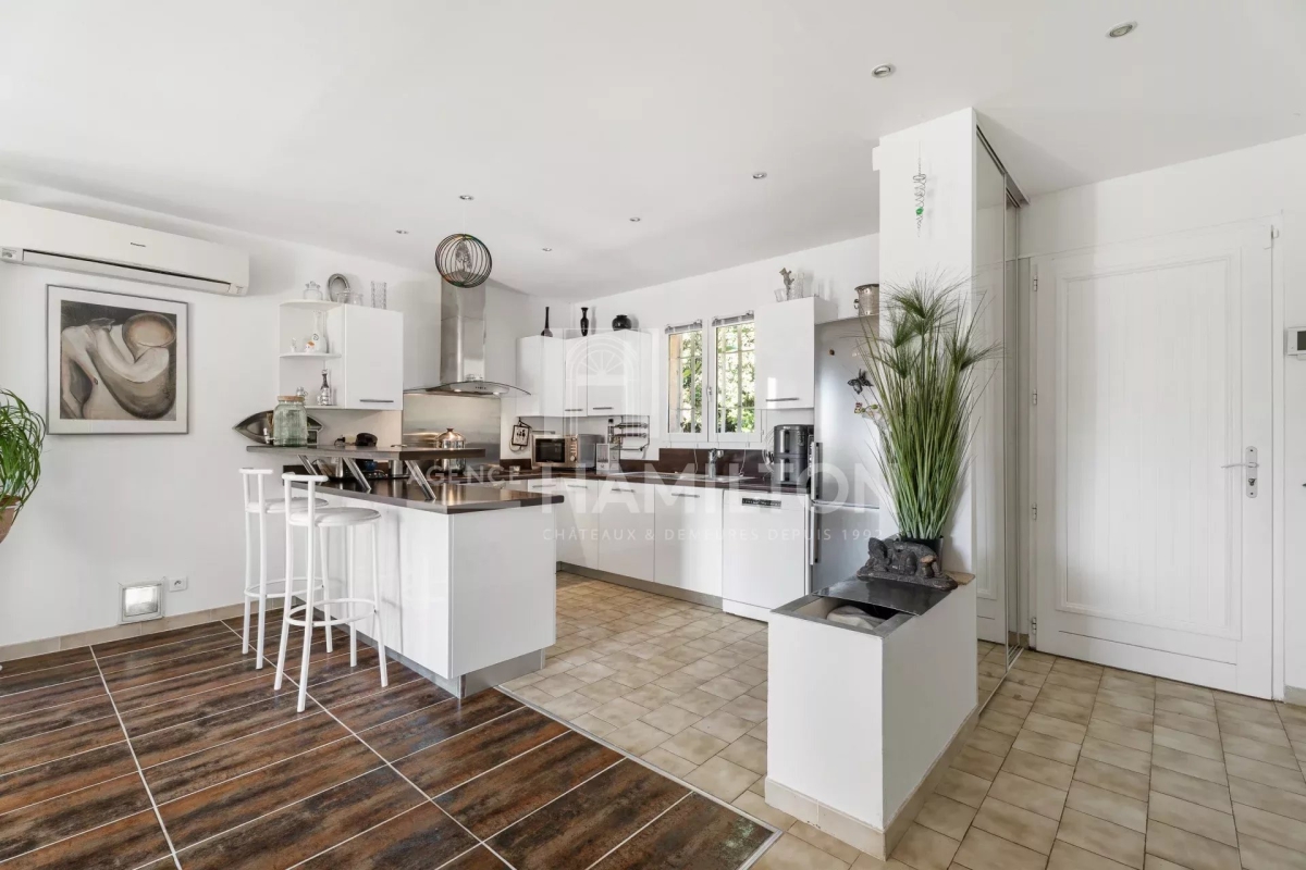 Maison de luxe à vendre à Biot, 799 000 €, Photo 5