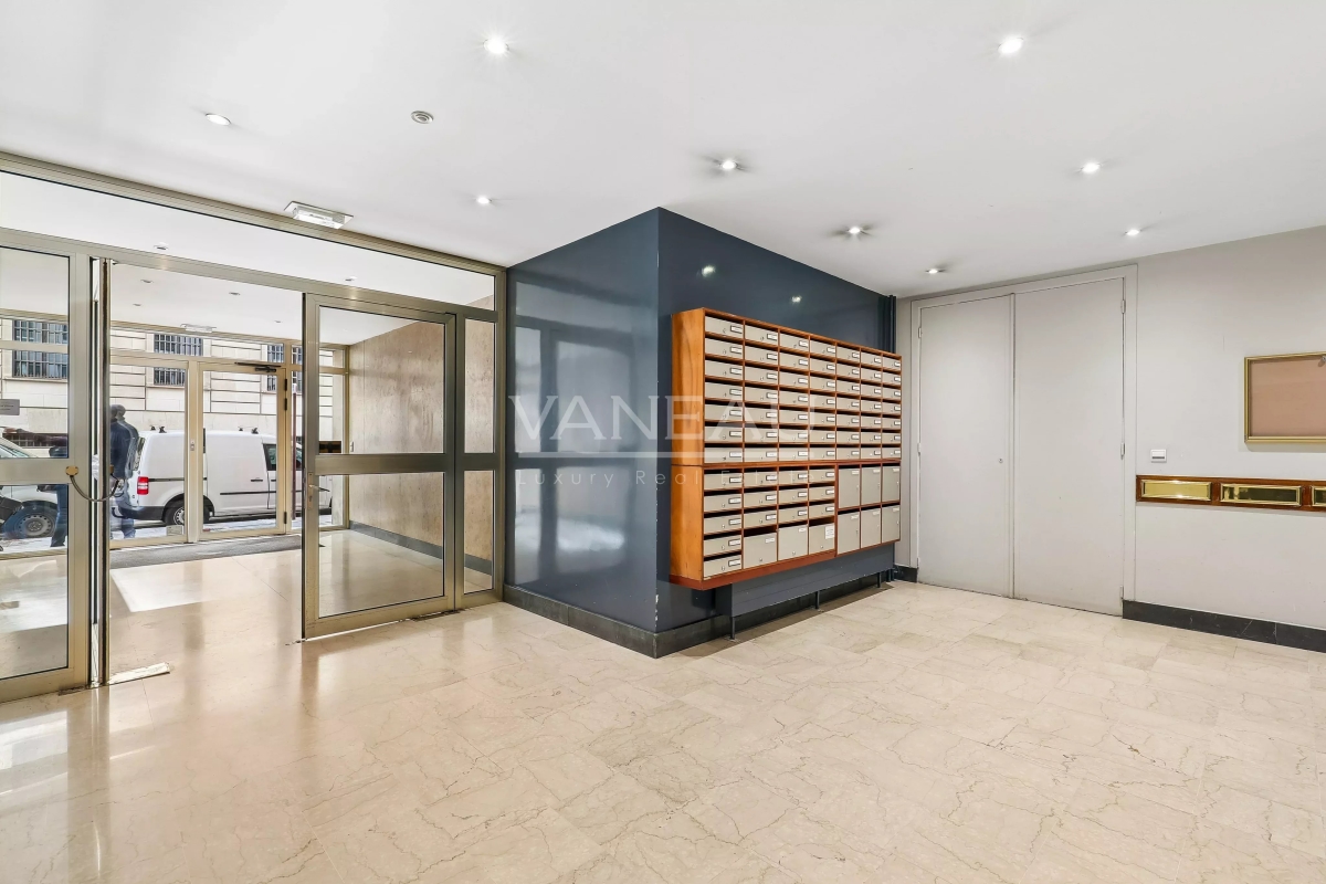 Appartement de luxe à vendre à Paris 1Er, 435 000 €, Photo 1