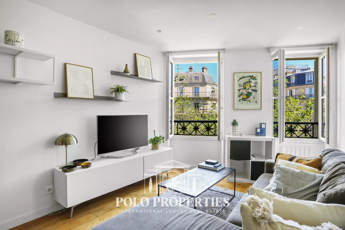 Luxury Apartment for rental in Paris 17Ème, 2 200 €, Photo 2