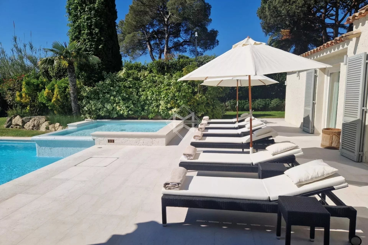 Luxury House for sale in Saint-Tropez, 5 900 000 €, Photo 3