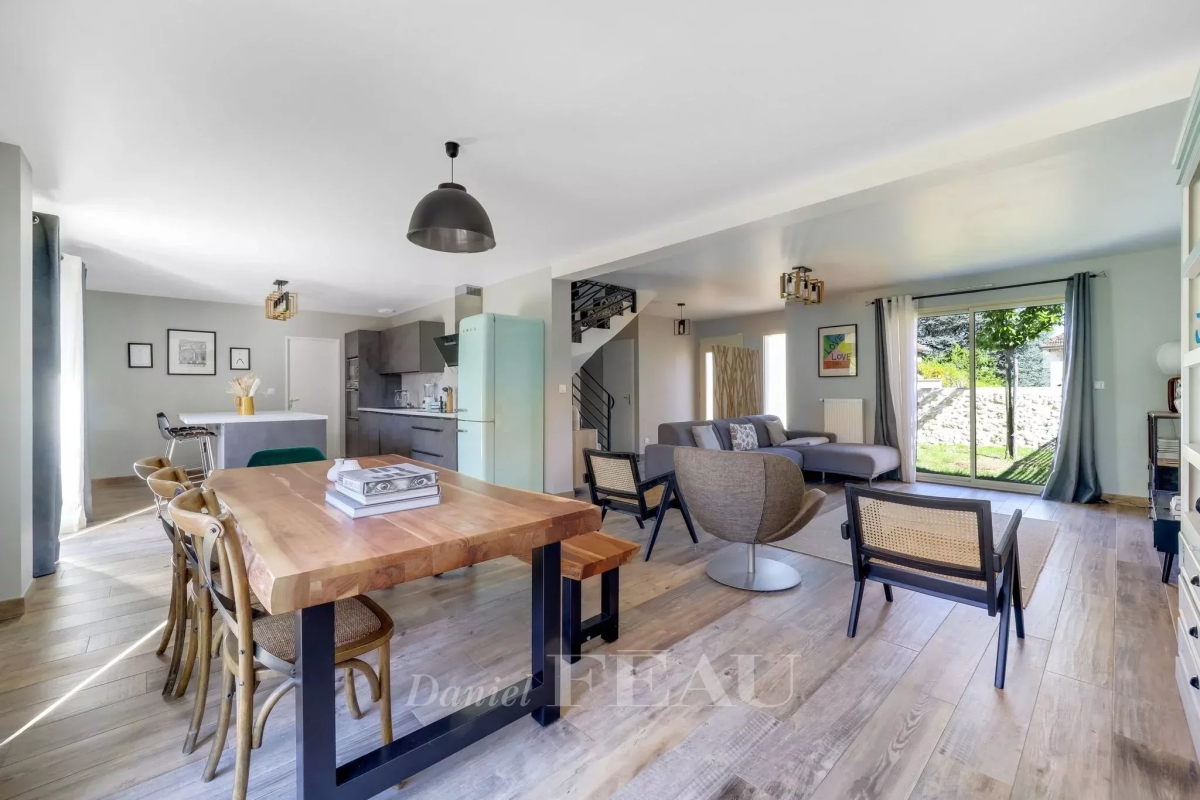 Maison de luxe à vendre à Fontenay-le-Fleury, 750 000 €, Photo 4