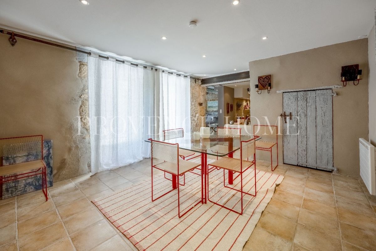 Maison de luxe à vendre à Taillades, 690 000 €, Photo 6