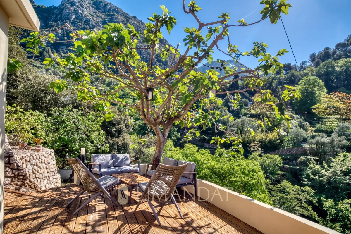 Maison de luxe à vendre à Menton, 995 000 €, Photo 1