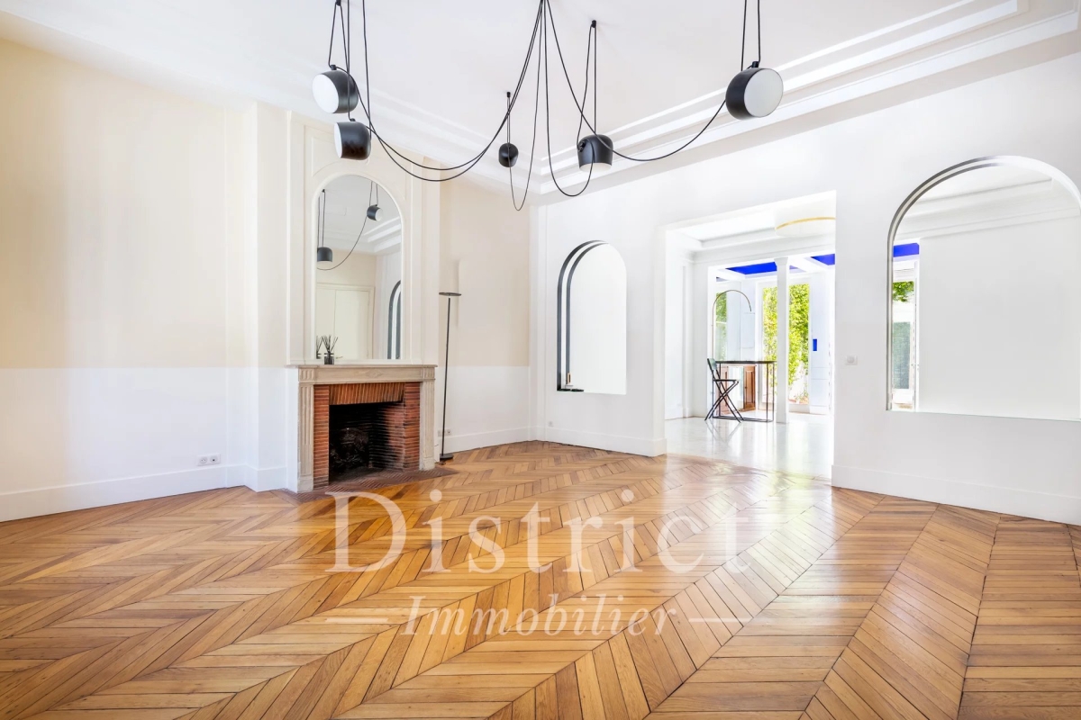 Luxury House for sale in Paris 17ème, 4 690 000 €, Photo 1