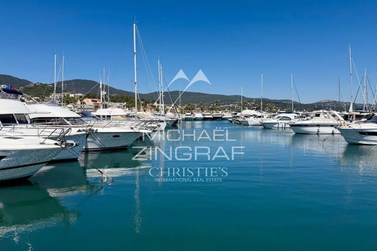 Luxury Apartment for sale in Cavalaire-sur-Mer, 450 000 €, Photo 2