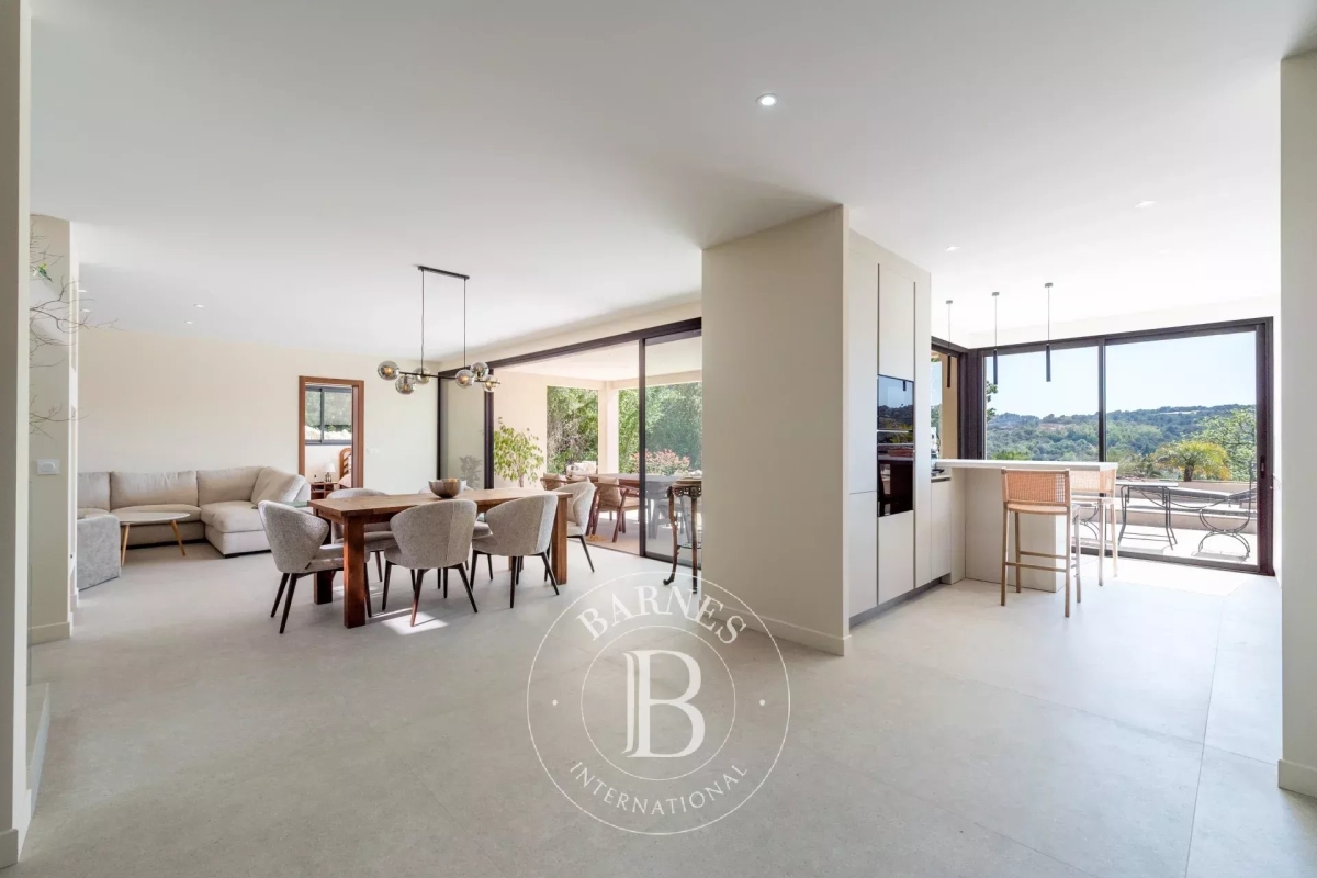 Luxury House for sale in Biot, 2 450 000 €, Photo 3