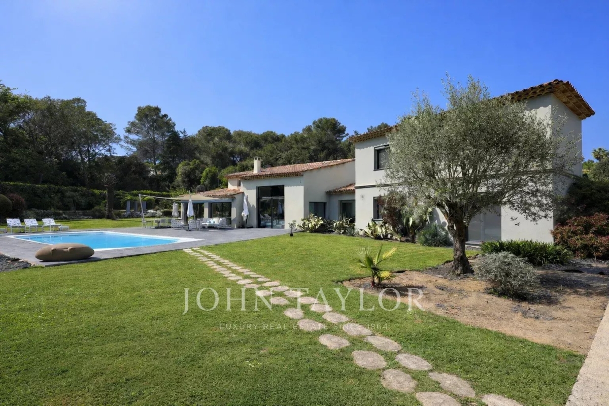 Maison de luxe à vendre à Mougins, 3 300 000 €, Photo 3