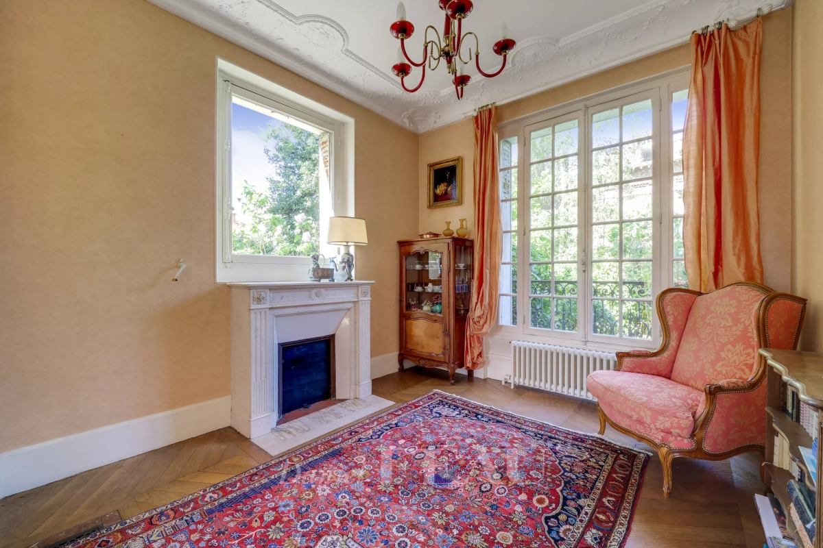 Maison de luxe à vendre à Versailles, 1 950 000 €, Photo 4