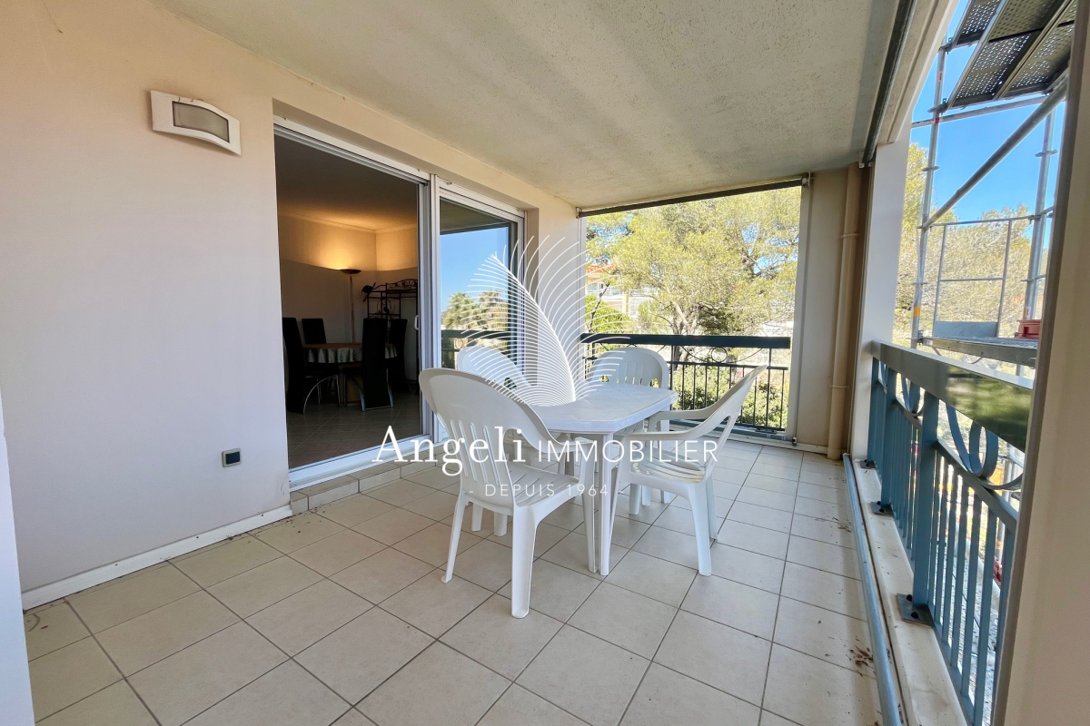 Appartement de luxe à vendre à Saint-Aygulf, 489 000 €, Photo 2