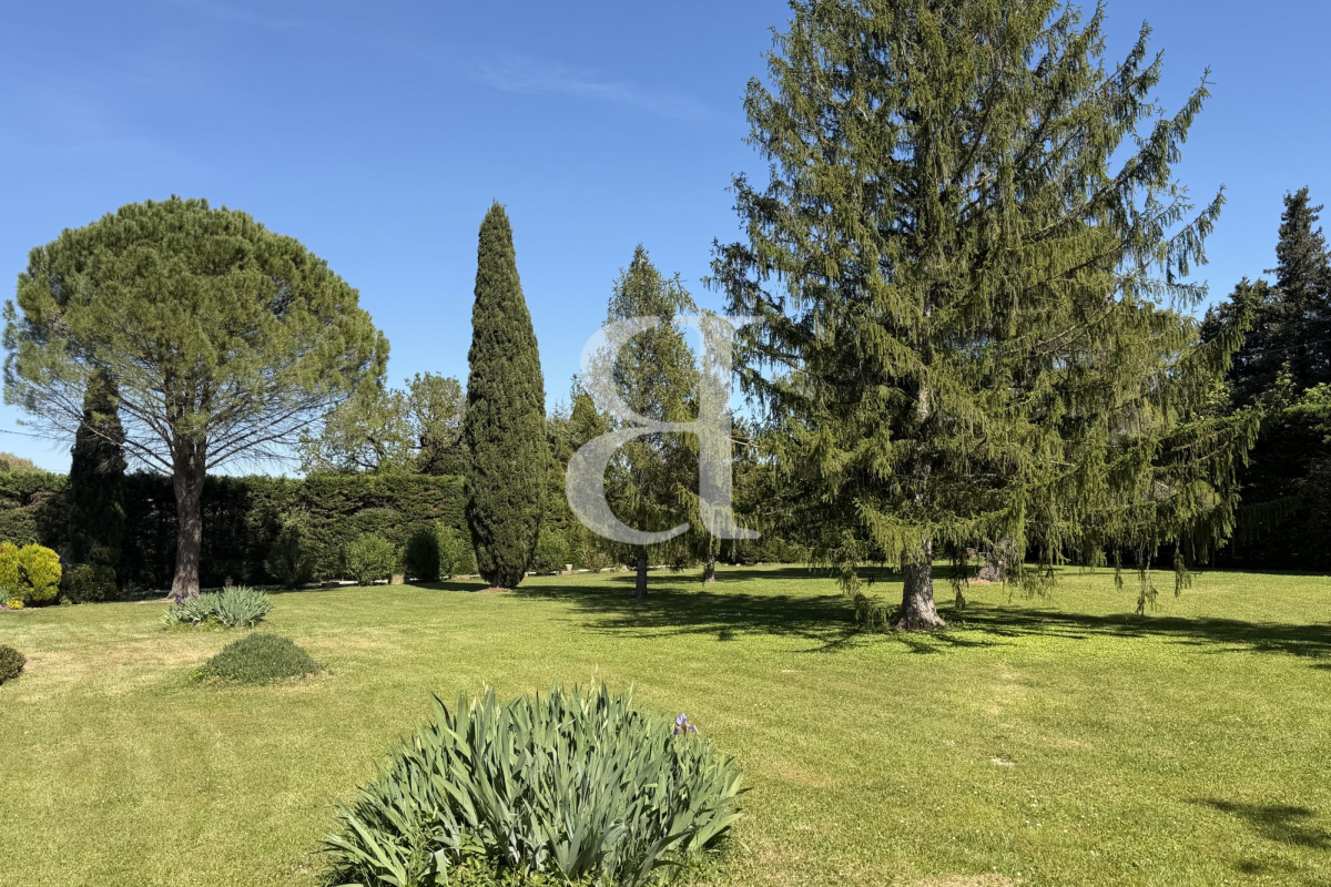 Maison de luxe à vendre à Plan-d'Orgon, 795 000 €, Photo 2