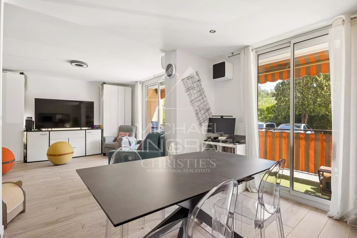 Appartement de luxe à vendre à Beaulieu-sur-Mer, 785 000 €, Photo 2