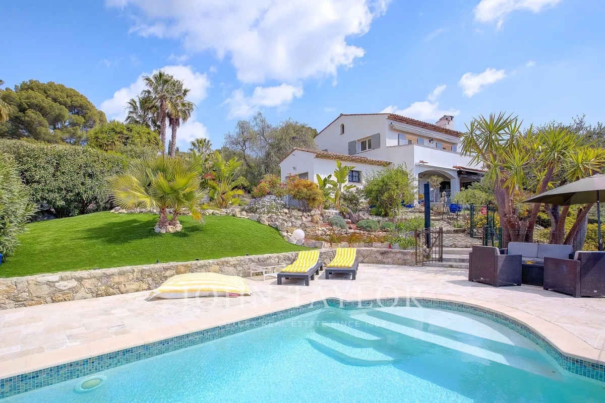 Maison de luxe à vendre à Mougins, 1 590 000 €, Photo 3