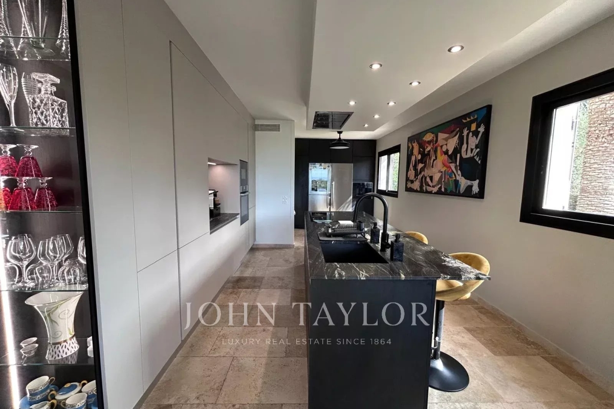 Maison de luxe à vendre à Mougins, 1 590 000 €, Photo 5