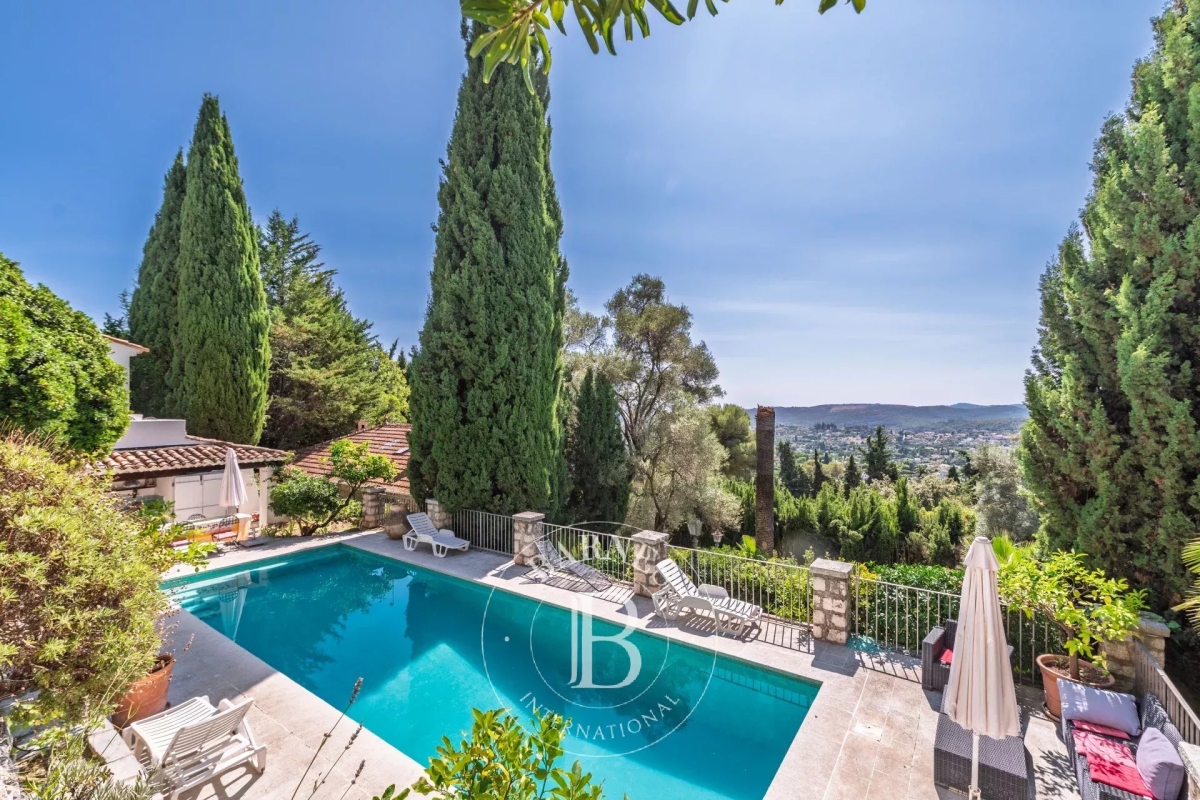 Luxury House for sale in Saint-Paul-de-Vence, 4 500 000 €, Photo 1