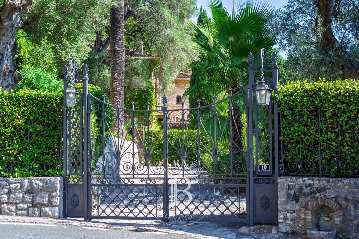 Luxury House for sale in Saint-Paul-de-Vence, 4 500 000 €, Photo 3
