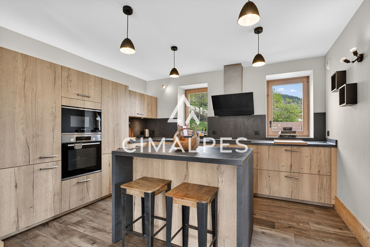 Luxury House for sale in Meribel les Allues, 2 170 000 €, Photo 3