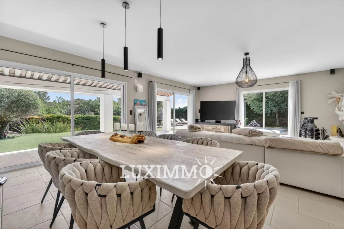 Maison de luxe à vendre à Mougins, 1 350 000 €, Photo 4