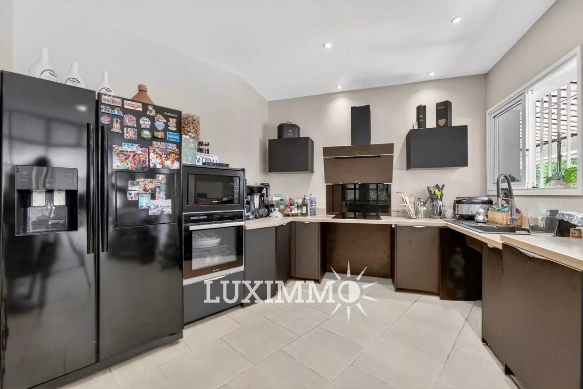 Maison de luxe à vendre à Mougins, 1 350 000 €, Photo 6