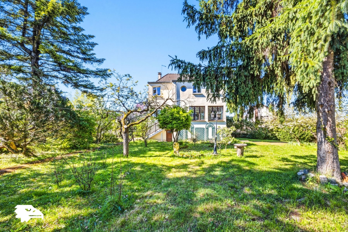 Maison de luxe à vendre à Yerres, 440 000 €, Photo 2