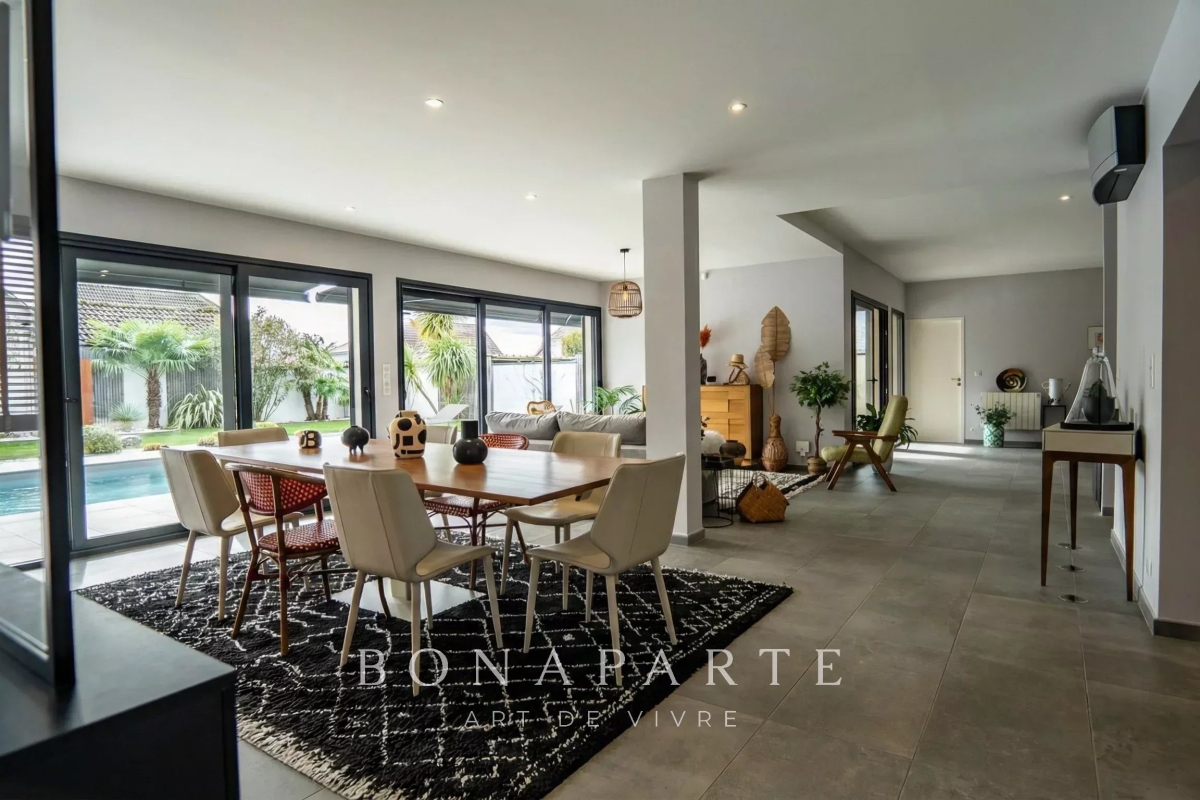 Maison de luxe à vendre à Idron, 936 000 €, Photo 3