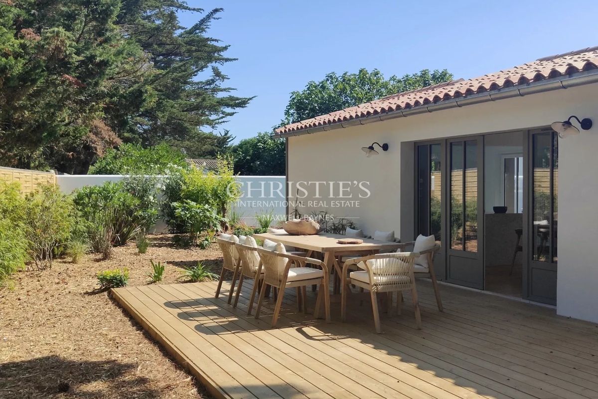 Luxury House for sale in Le Bois-Plage-en-Ré, 2 399 000 €, Photo 4