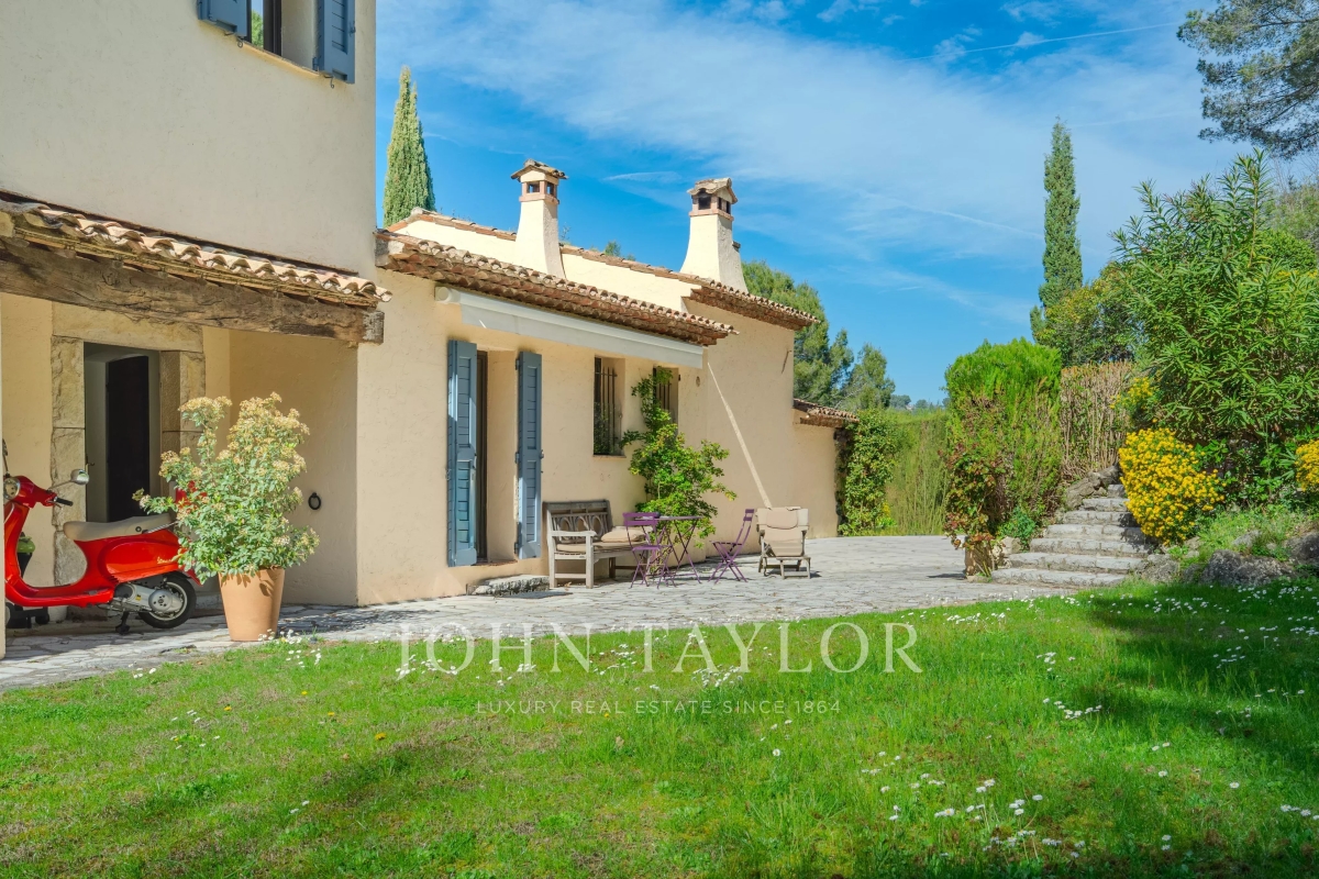 Luxury House for sale in Mougins, 2 200 000 €, Photo 4