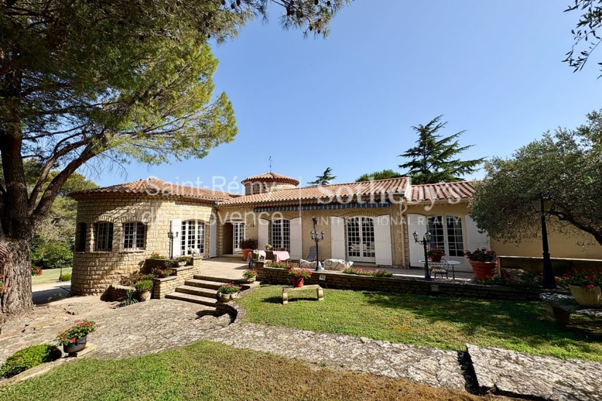 Luxury House for sale in Plan-d'Orgon, 1 230 000 €, Photo 2