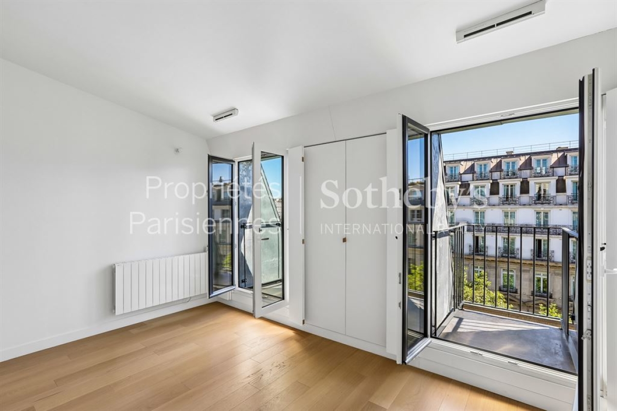 Luxury Apartment for sale in Paris 8Ème, 750 000 €, Photo 4
