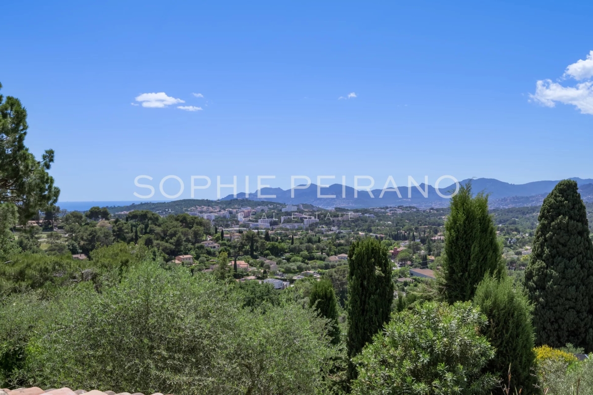 Luxury House for sale in Mougins, 3 490 000 €, Photo 2