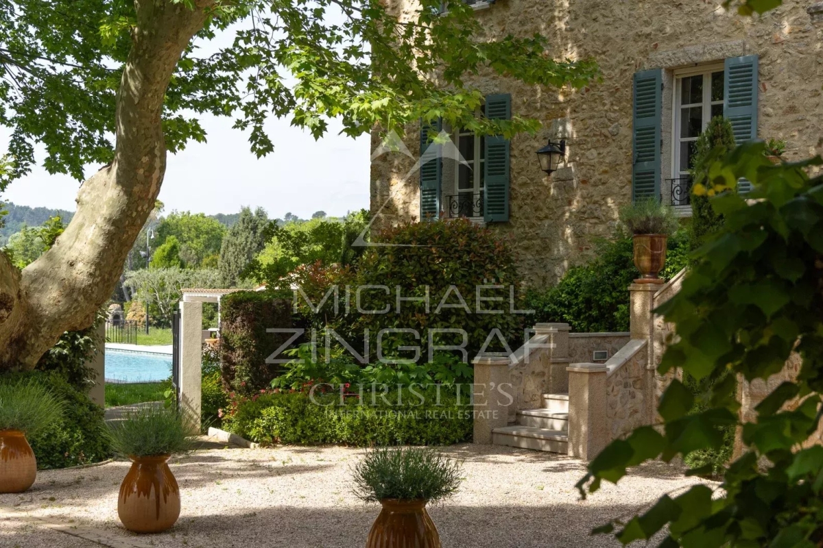 Luxury House for sale in Fayence, 12 000 000 €, Photo 2