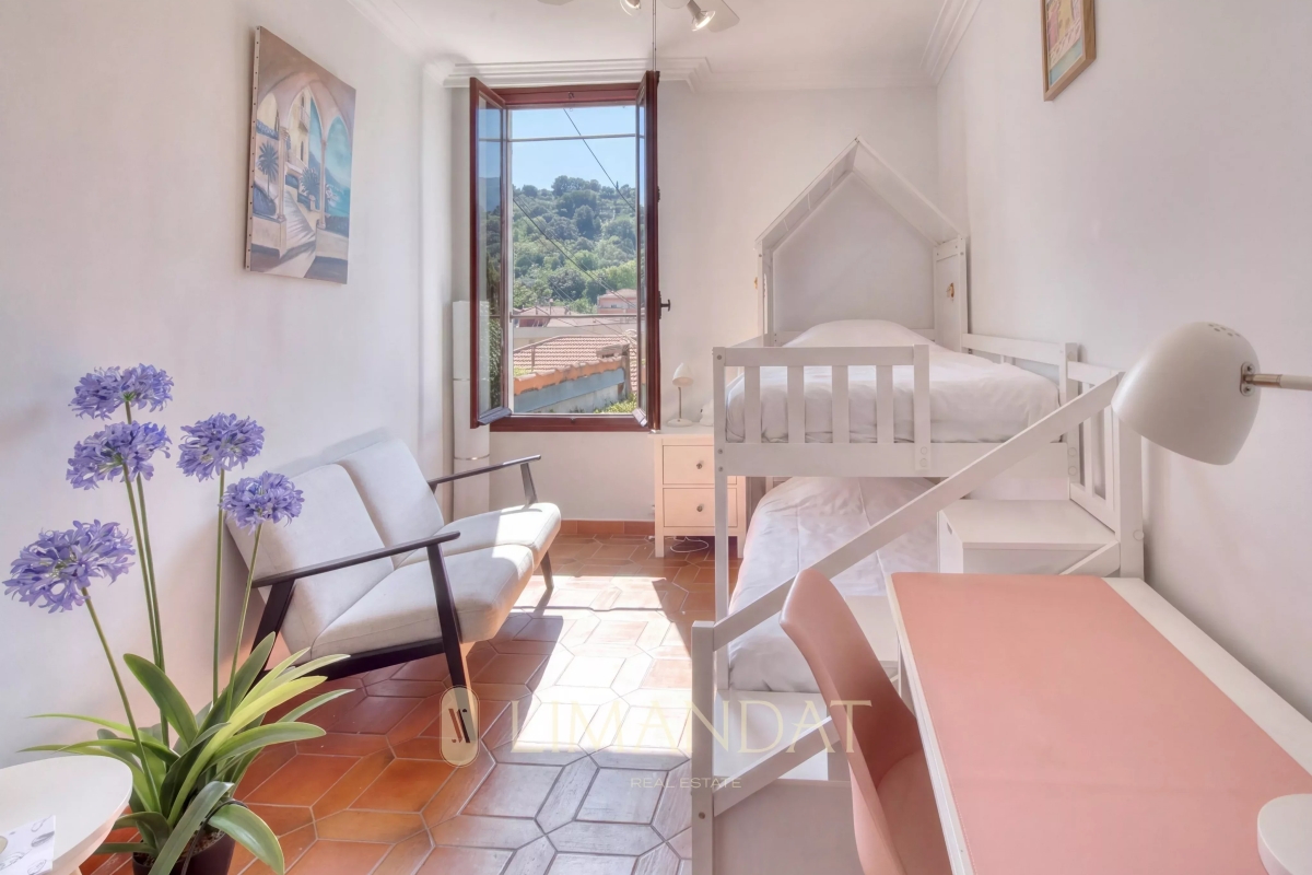 Maison de luxe à vendre à Menton, 795 000 €, Photo 2