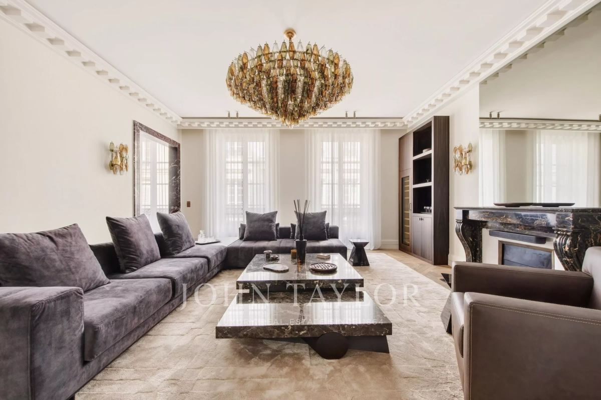 Luxury Apartment for sale in Paris 1er, 4 880 000 €, Photo 3