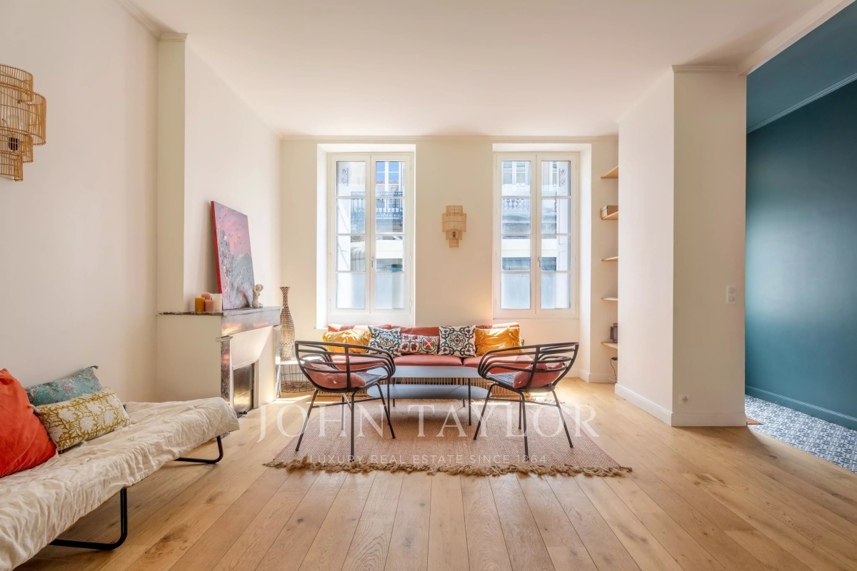 Maison de luxe à vendre à Bordeaux, 895 000 €, Photo 3