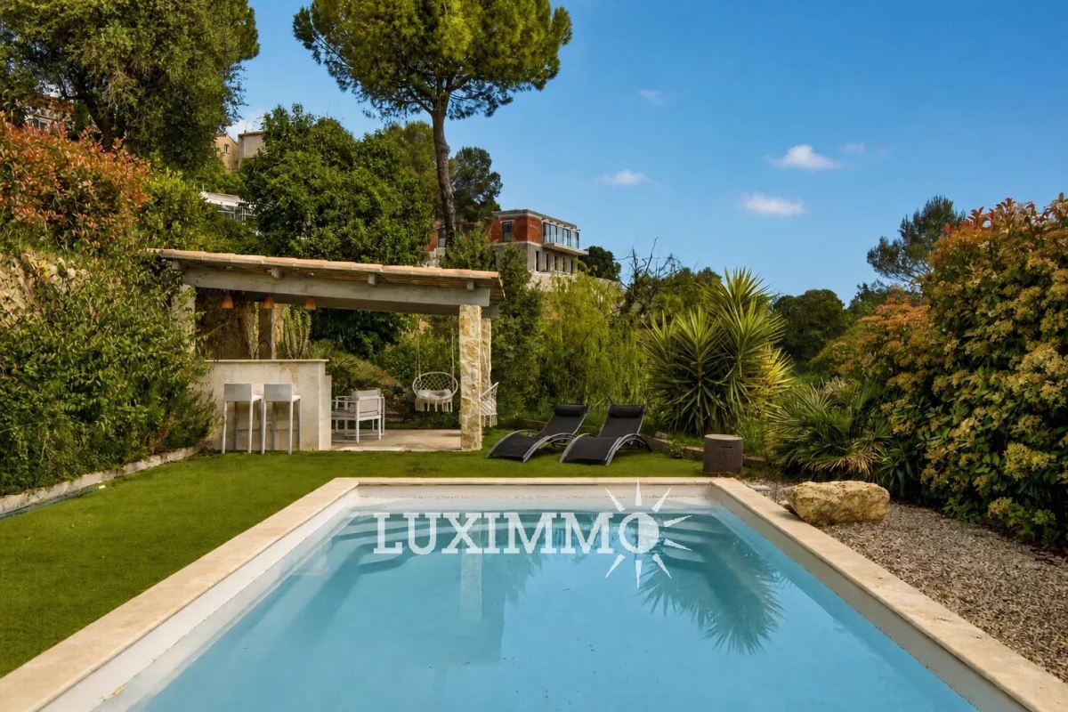 Maison de luxe à vendre à Mougins, 1 080 000 €, Photo 3
