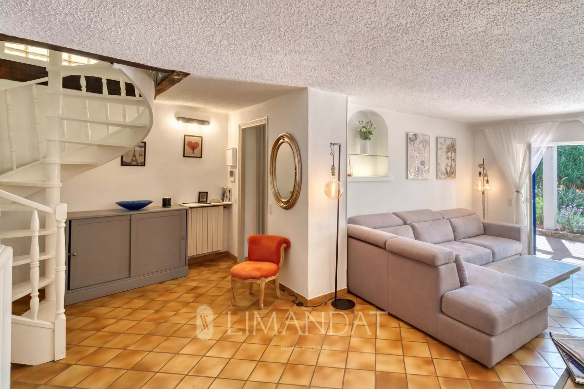 Maison de luxe à vendre à Menton, 795 000 €, Photo 5