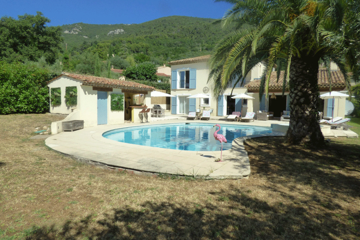 Maison de luxe à vendre à Seillans, 950 000 €, Photo 7