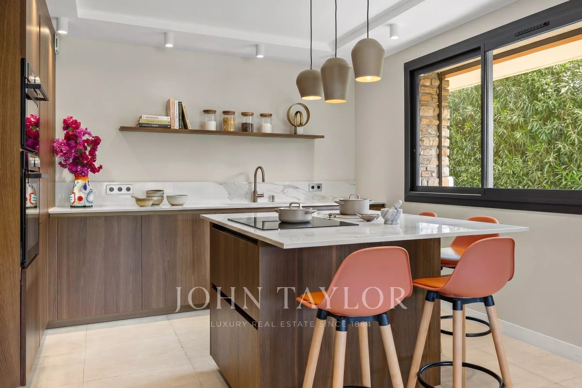 Maison de luxe à louer à Mougins, 12 000 €, Photo 7