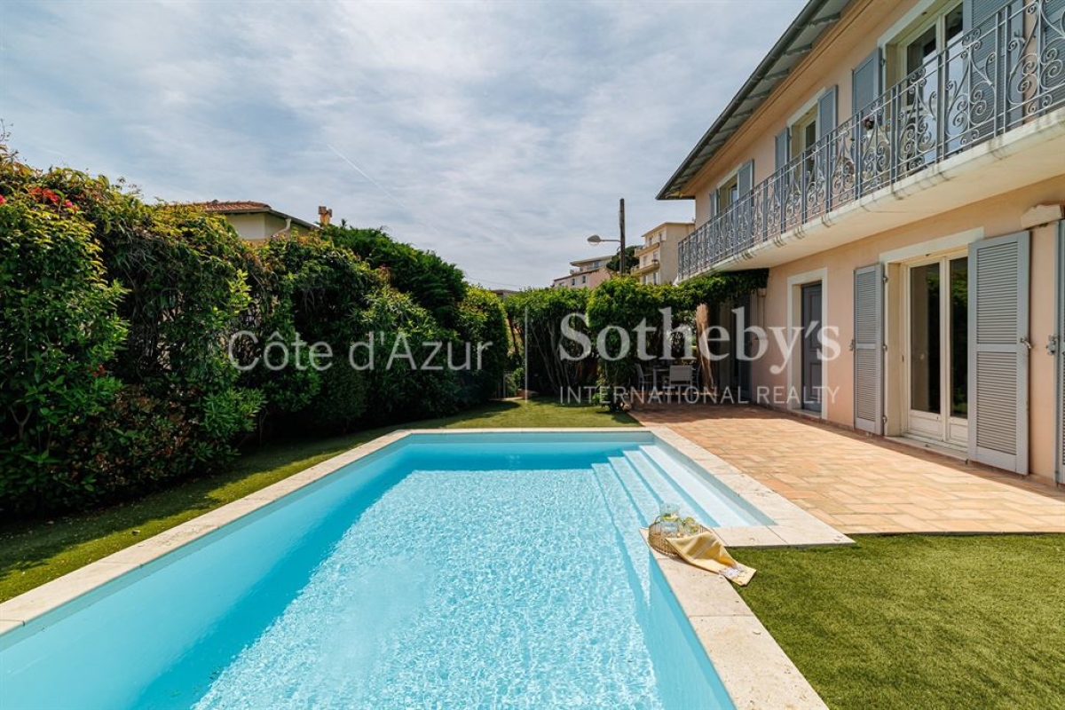 Maison de luxe à vendre à Nice, 1 580 000 €, Photo 3
