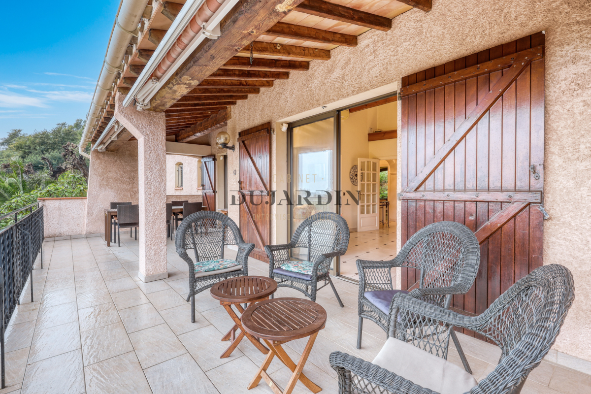Maison de luxe à vendre à Le Lavandou, 1 976 000 €, Photo 6