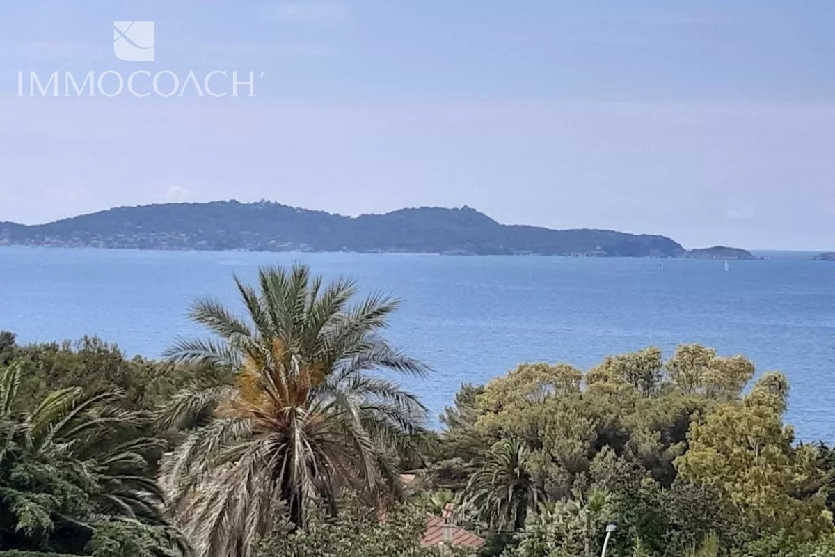Luxury House for sale in Carqueiranne, 2 280 000 €, Photo 1